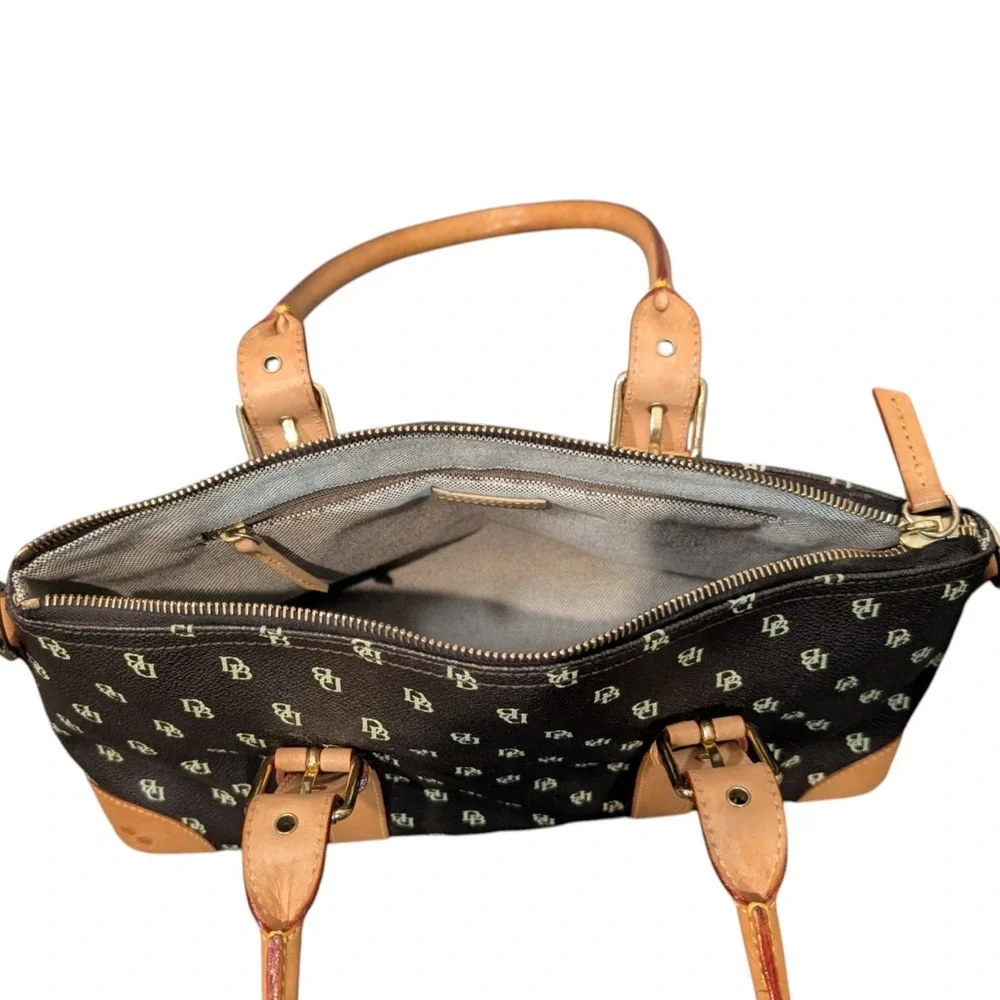 Dooney & Bourke dooney bourke